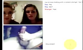 Girls watch him cum on webcam
