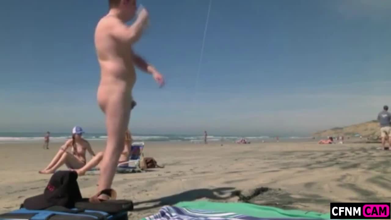 Small cock exposed at the beach - Videos image